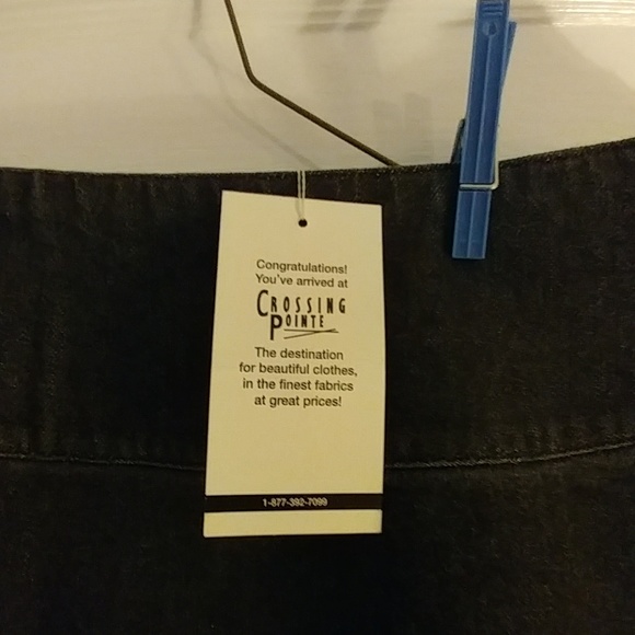 🐢Crossing Pointe - black denim skirt - Picture 3 of 8